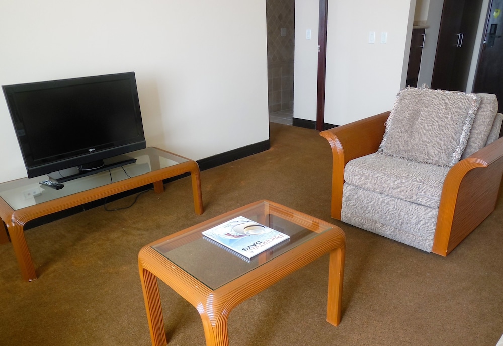 Suite, 1 Bedroom, Non Smoking - Photo 10