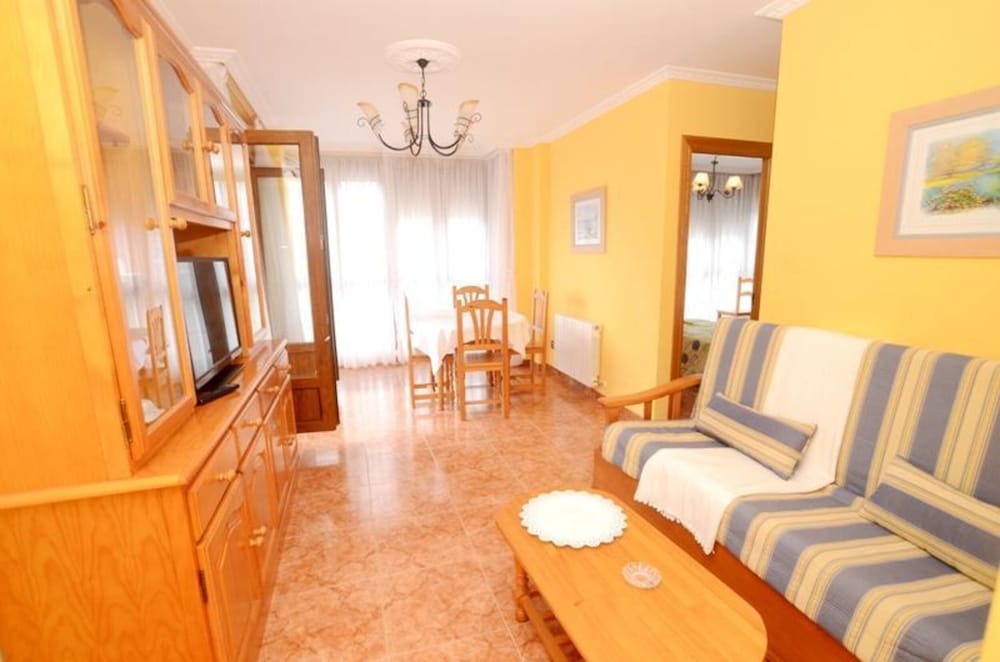Apartamento familiar, 2 habitaciones, vista al mar