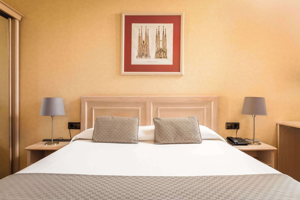 Classic Single Room