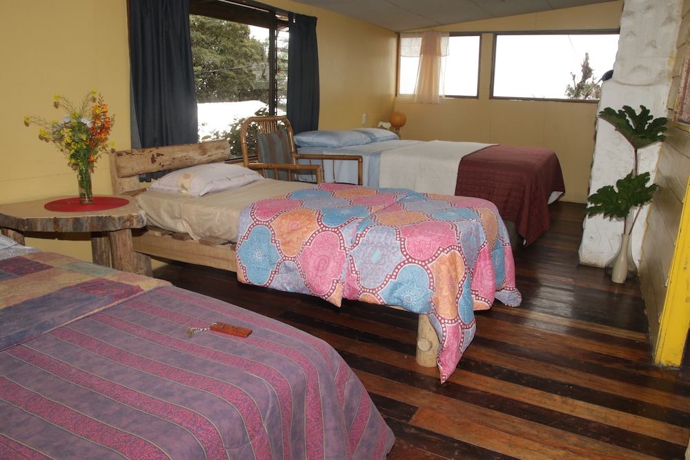 Economy Double Room photo 3