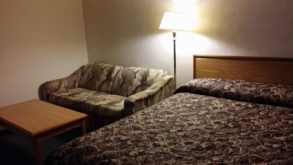 Family Suite (No Pets) photo 1