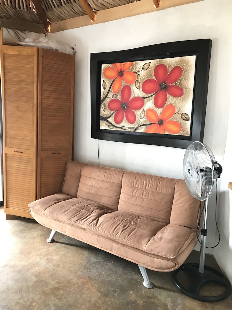 Panoramic Bungalow, Multiple Beds, Non Smoking (1 Queen Bed, 1 Single Bed) photo 1