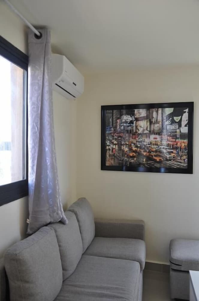 Exclusive Penthouse, 1 Queen Bed, City View