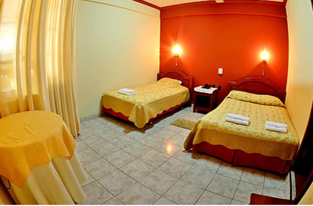 Twin Room, Non Smoking photo 1