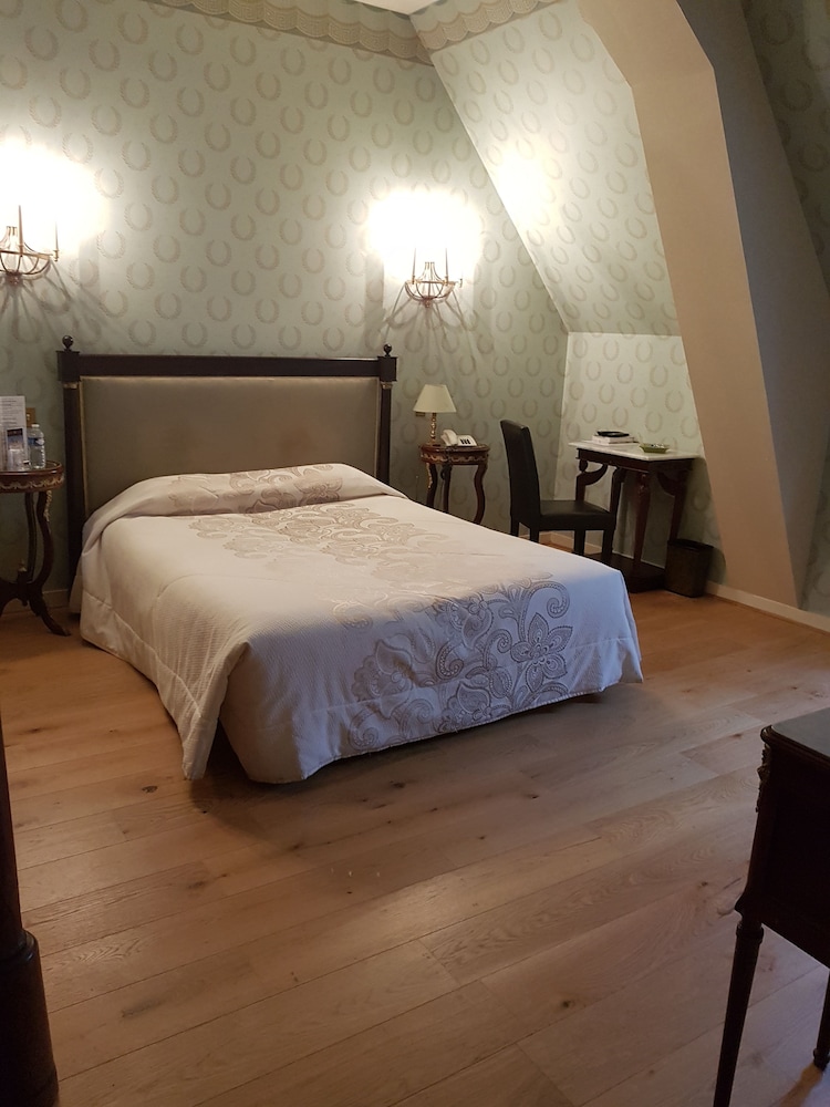 Classic Room, 1 Queen Bed, Non Smoking