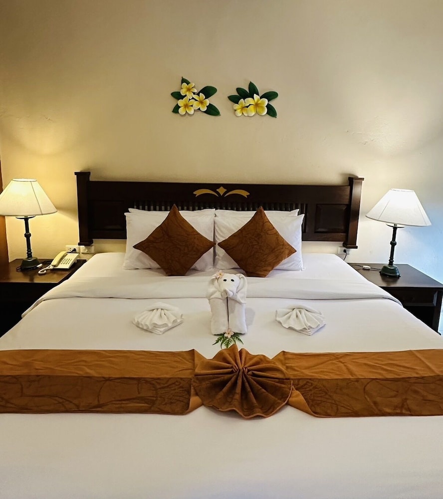 Standard Double or Twin Room - Photo 1