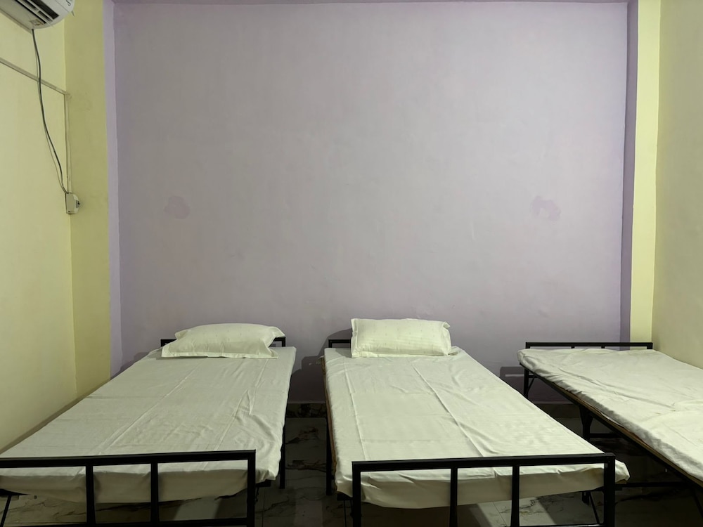 Comfort Shared Dormitory photo 2