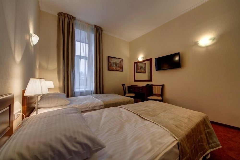 Standard Twin Room photo 2