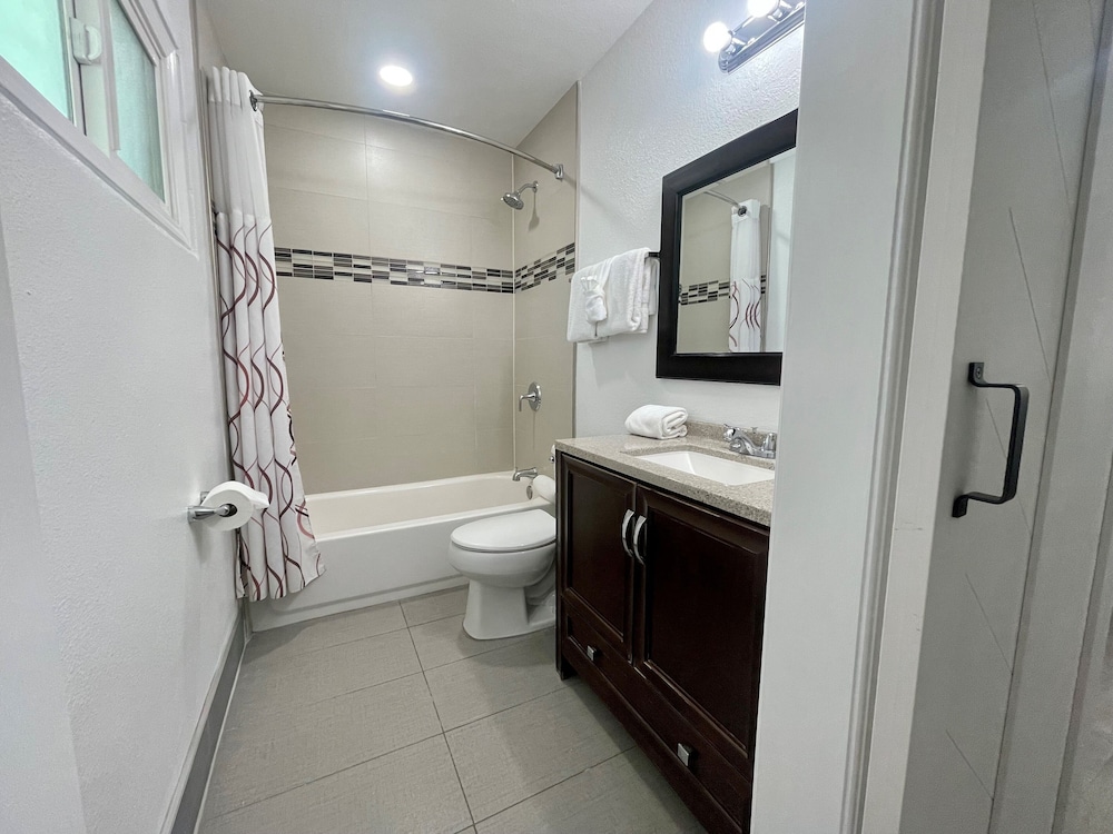 Premium Double Room photo 3