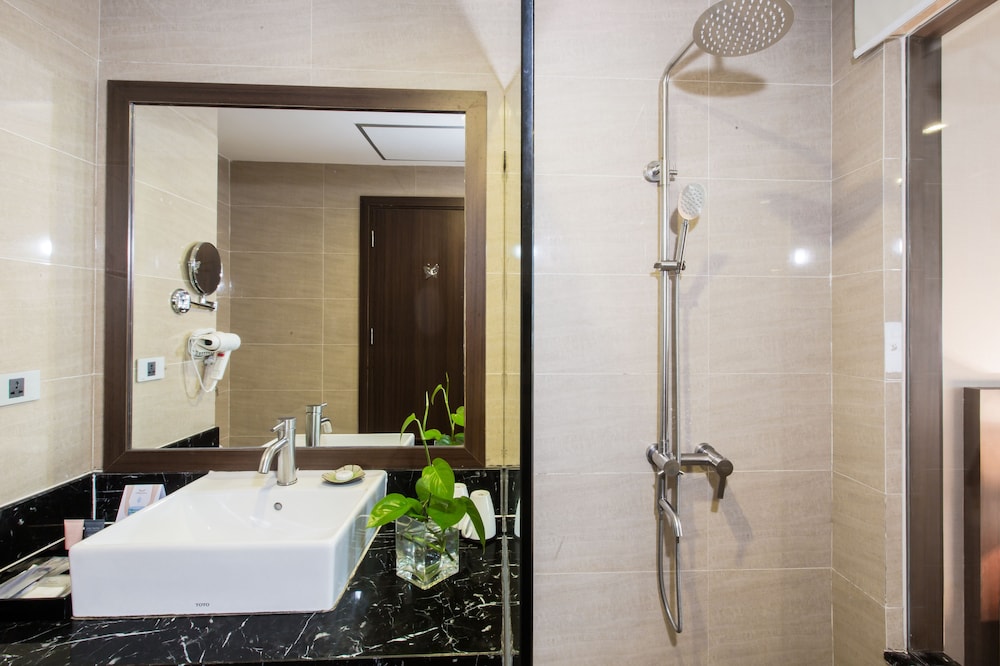 Deluxe Triple Room photo 2