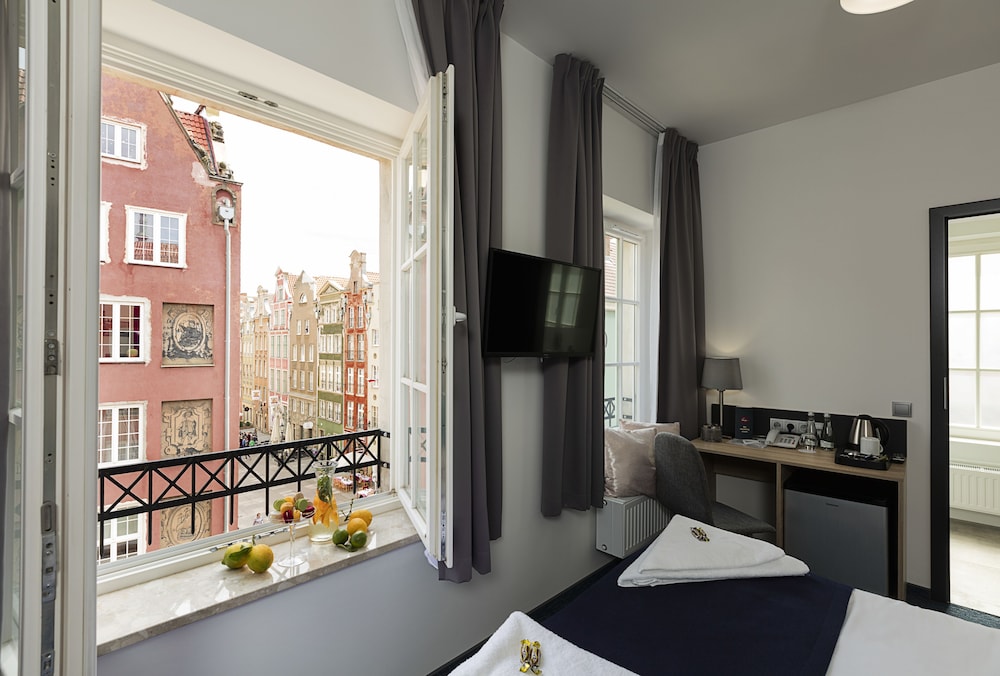 Deluxe Double or Twin Room photo 2