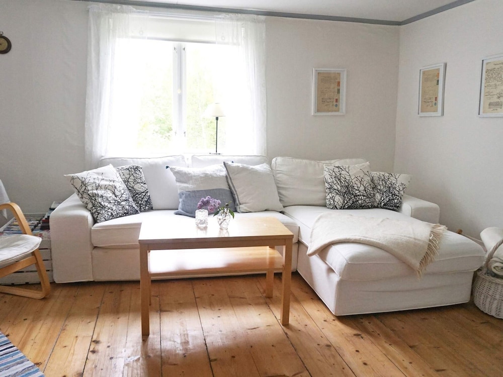Basic Triple Room photo 3
