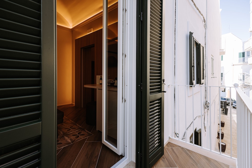 Superior Suite - Photo 4