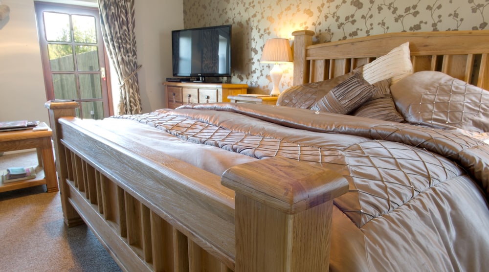 Superior Room (Courtyard Super King) photo 3