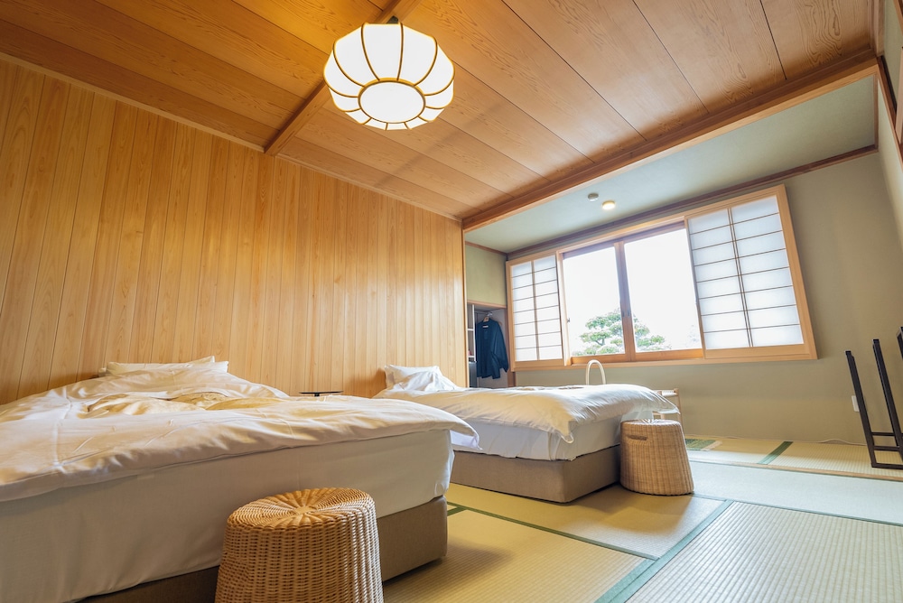 Basic Twin Room, Non Smoking (Traditional) photo 1