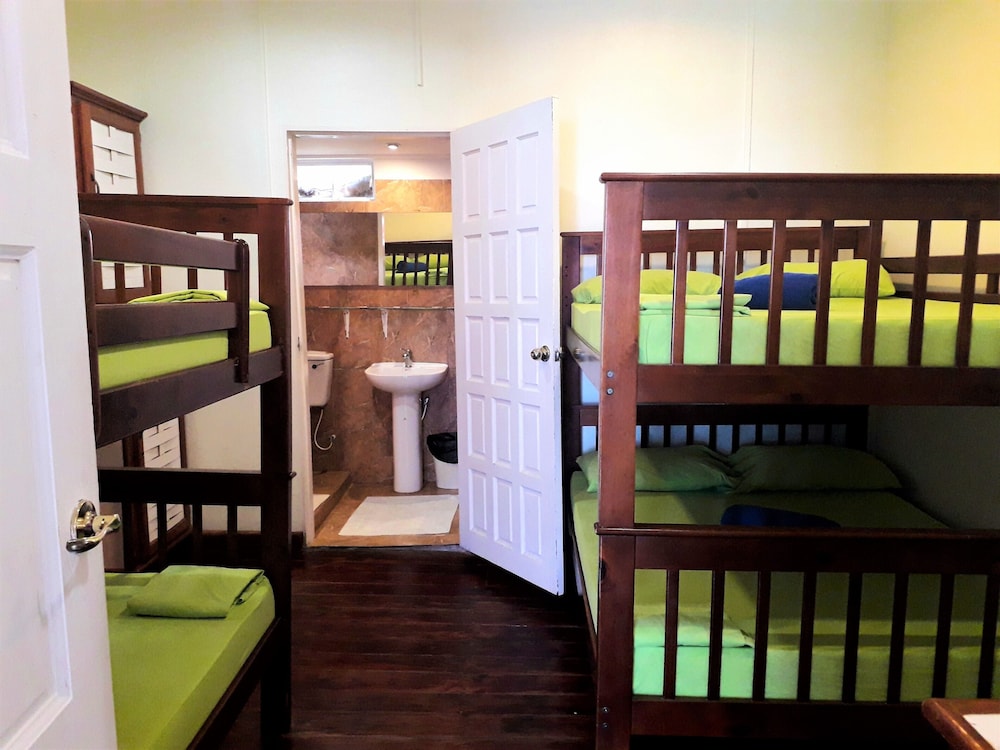 Family Apartment, 1 Bedroom, Kitchen, Beach View photo 2