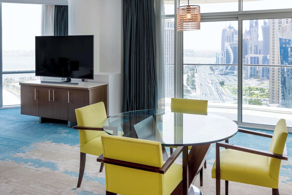 Premier Suite, 1 King Bed, Sea View - Photo 2