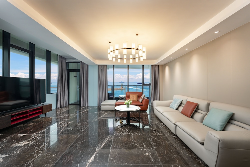 Suite, 1 Bedroom, Sea View photo 2