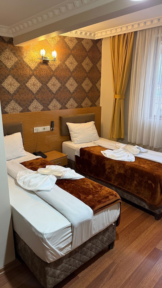 Standard Twin Room, 2 Twin Beds, City View photo 2