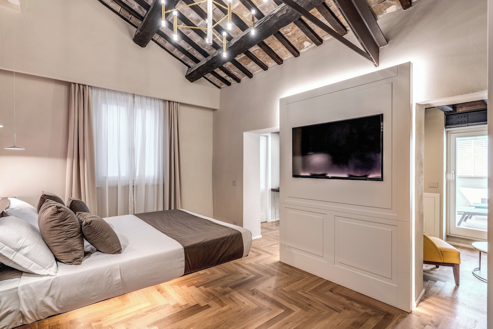 Quadruple room with private terrace on the fifth floor in the separate building photo 3