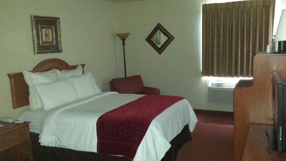 Deluxe Room, 1 Queen Bed, Accessible, Non Smoking photo 2