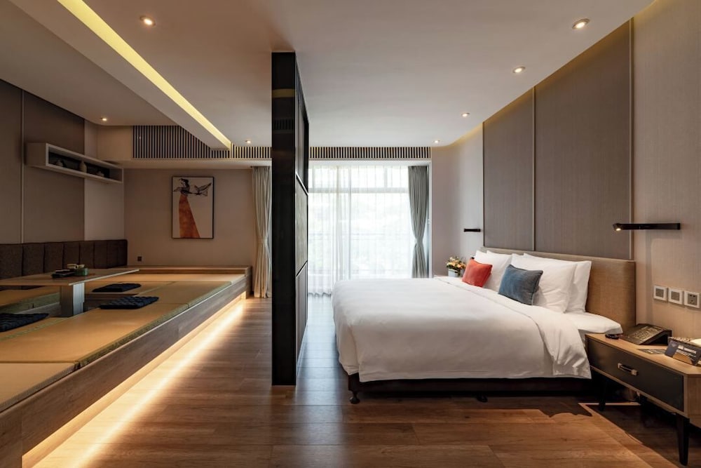 Family Twin Room