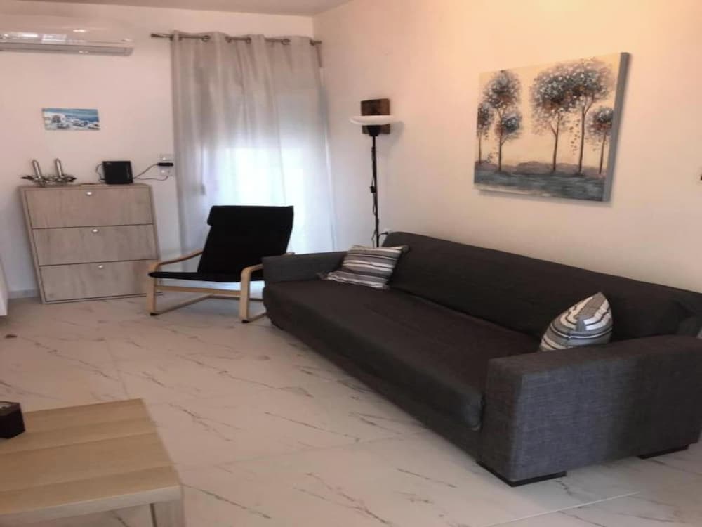 Apartment, 2 Bedrooms, Balcony
