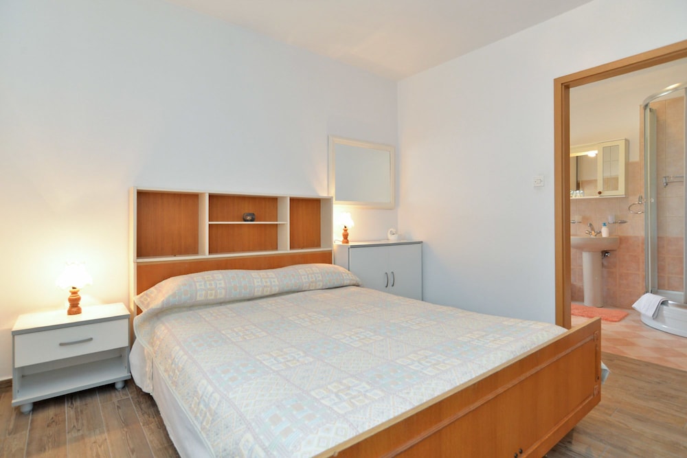 Standard Apartment, 1 Bedroom (1552/15858)