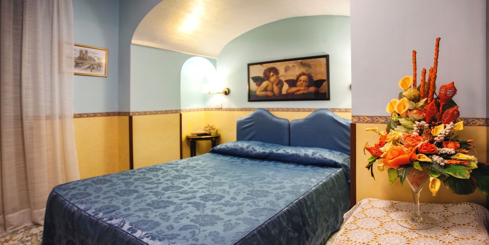 Classic Double Room - Photo 5