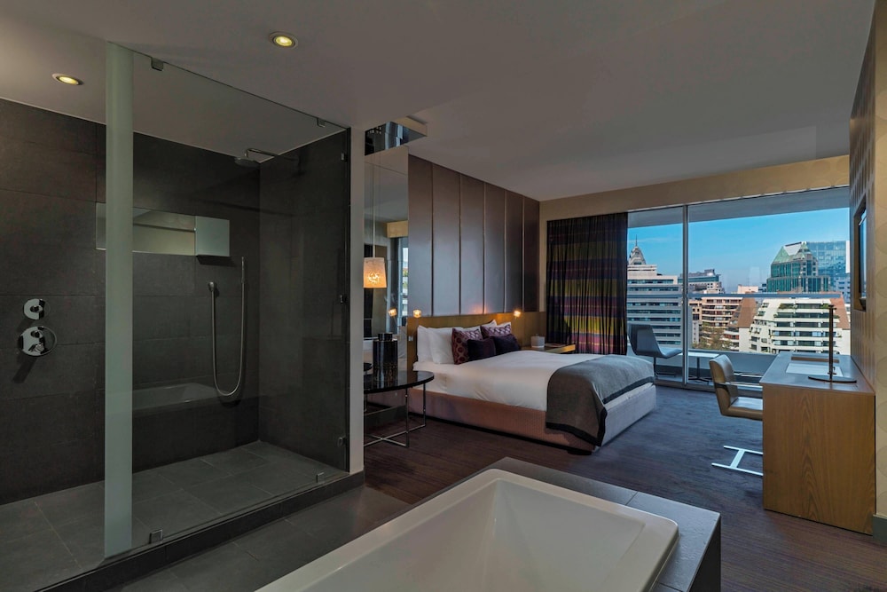 Marvelous Suite, Suite, 1 King Bed - Photo 2
