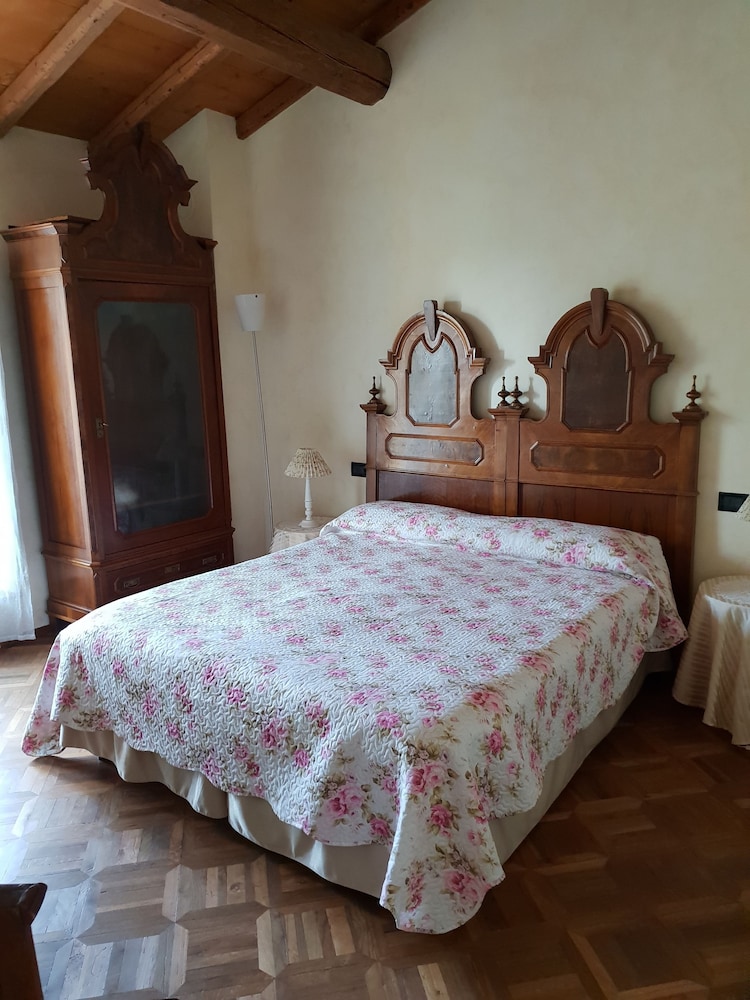 Double Or Twin Room photo 1