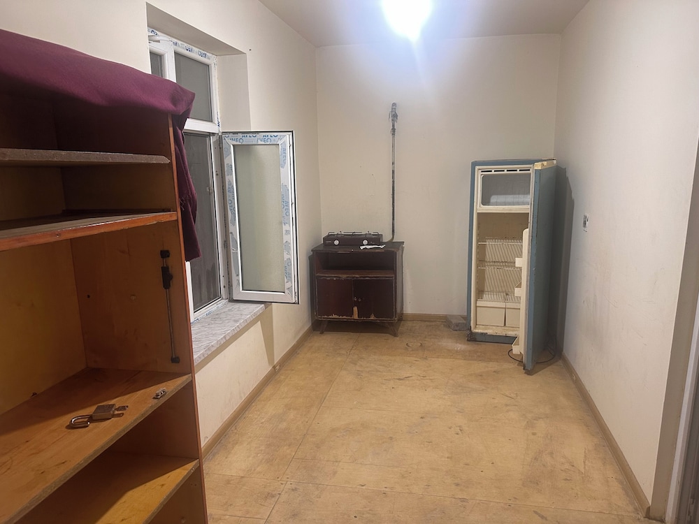 Basic Double or Twin Room - Photo 19