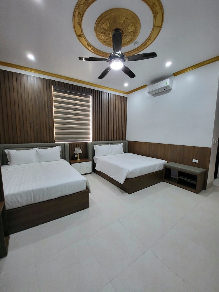 Deluxe Twin Room, 2 Queen Beds - Photo 3