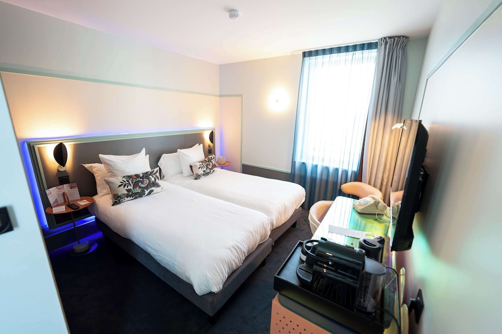 Classic Twin Room, 2 Single Beds, Non Smoking - Photo 5