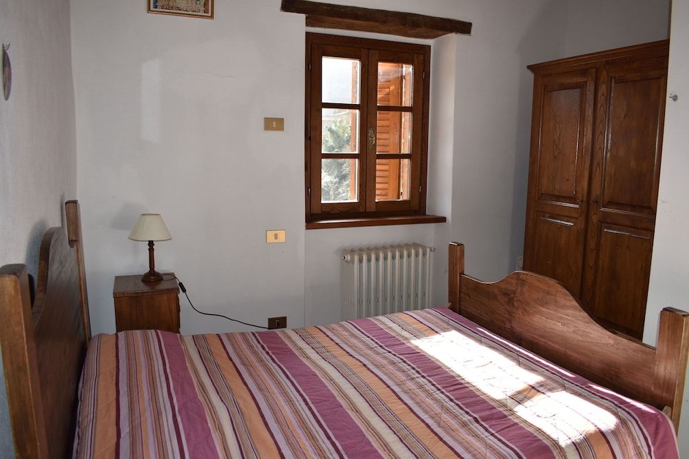 Apartment, Hill View photo 1