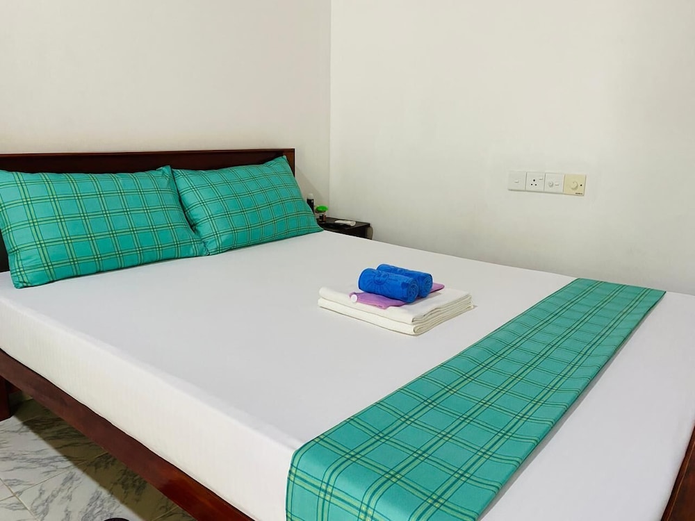 Deluxe Double Room, 1 Queen Bed, Garden View photo 1