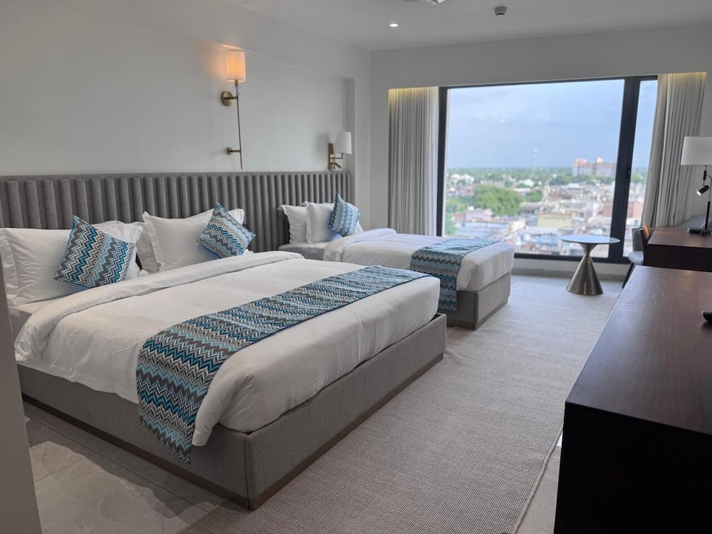 Family Double or Twin Room, City View