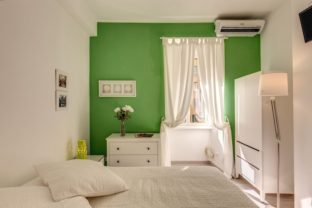 Economy Room (via Gallia 96) photo 2