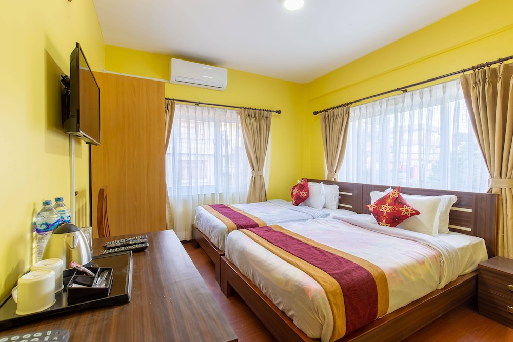 Deluxe Room - Photo 1