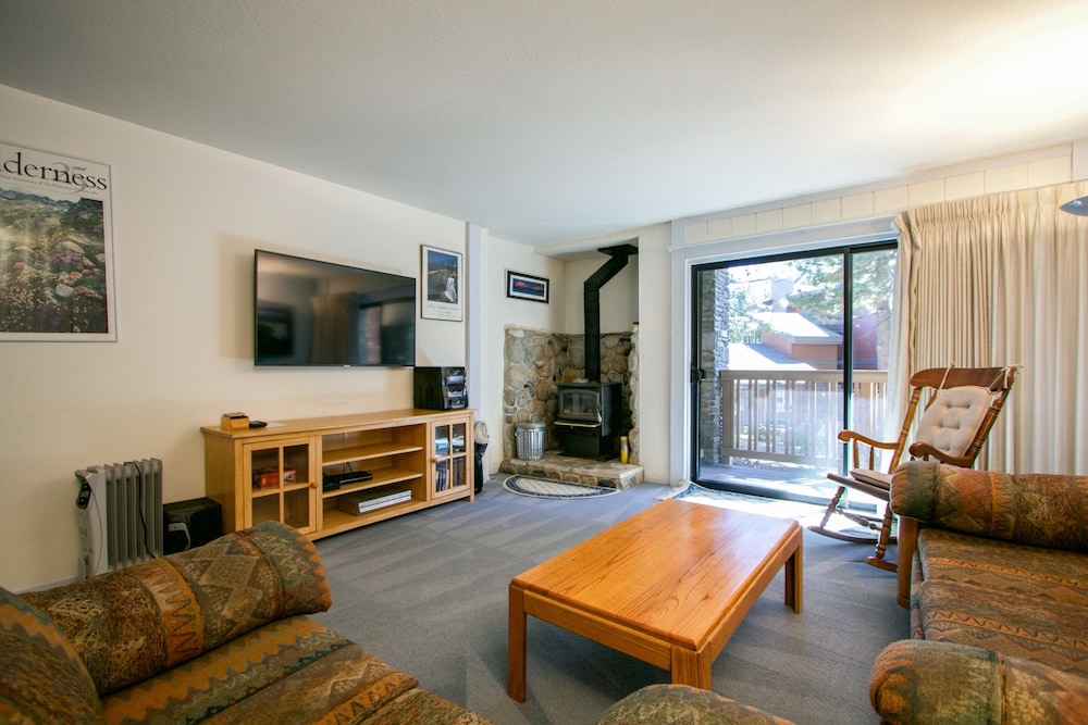 Condo, 1 Bedroom
