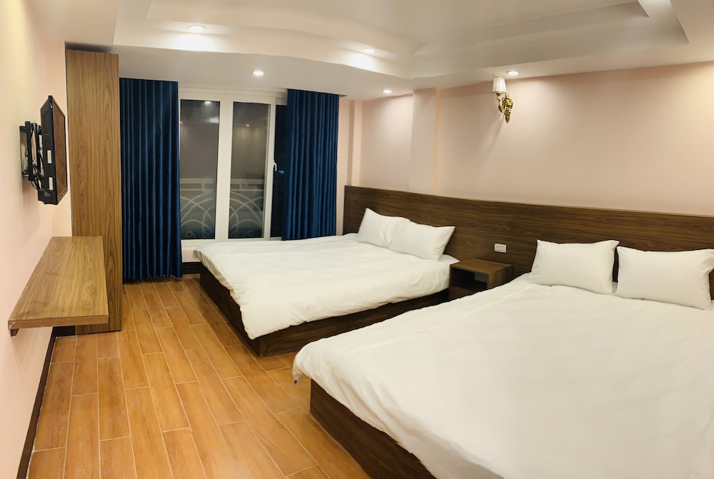 City Quadruple Room