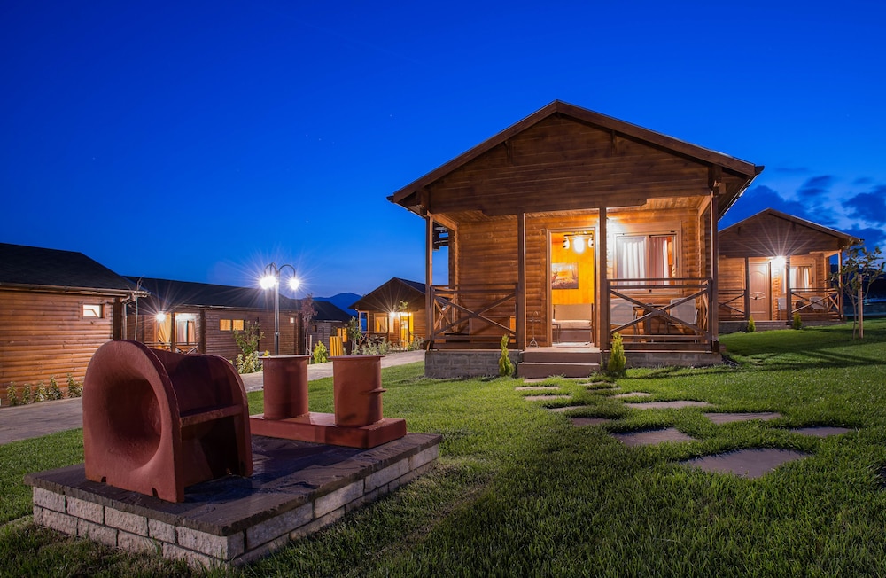 Family Bungalow, Mountain View photo 3