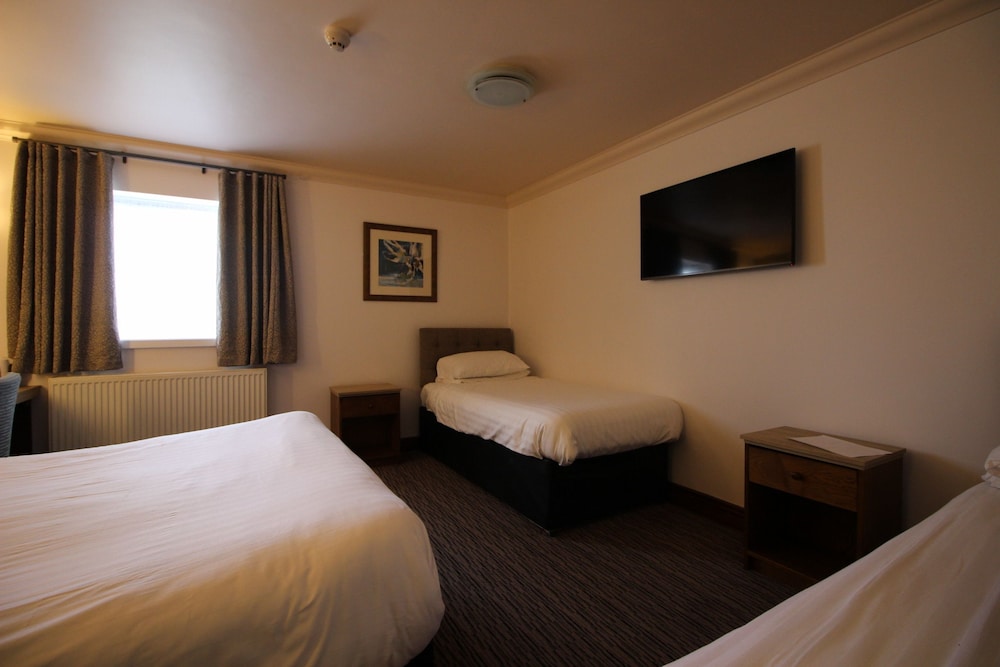 Family Room, Multiple Beds, Non Smoking photo 2