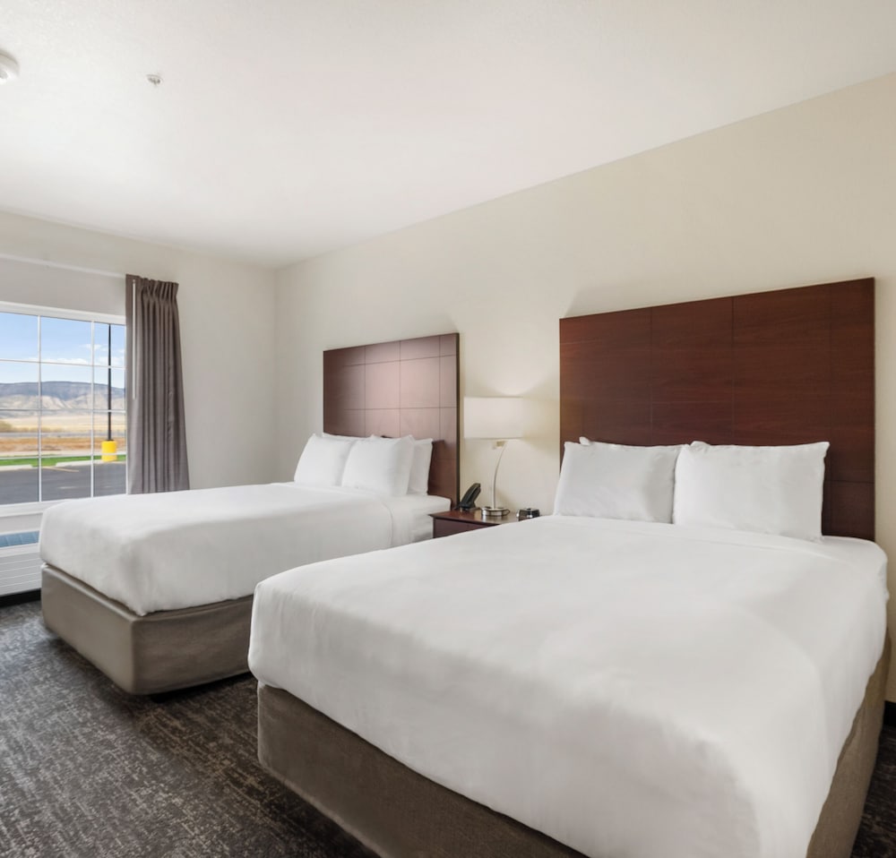 Room, 2 Queen Beds, Non Smoking (Guestroom, Audible/Visual alert)