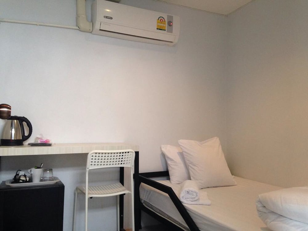 Single Room photo 1