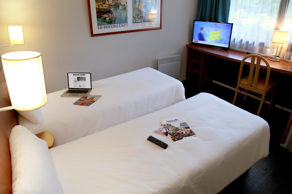 Standard Room, 2 Twin Beds