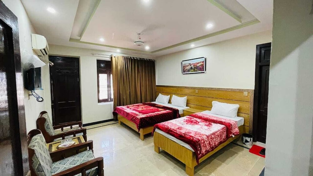 Deluxe Double Room photo 3