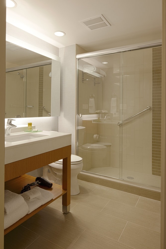 Room, 1 King Bed with Sofa bed (High Floor)