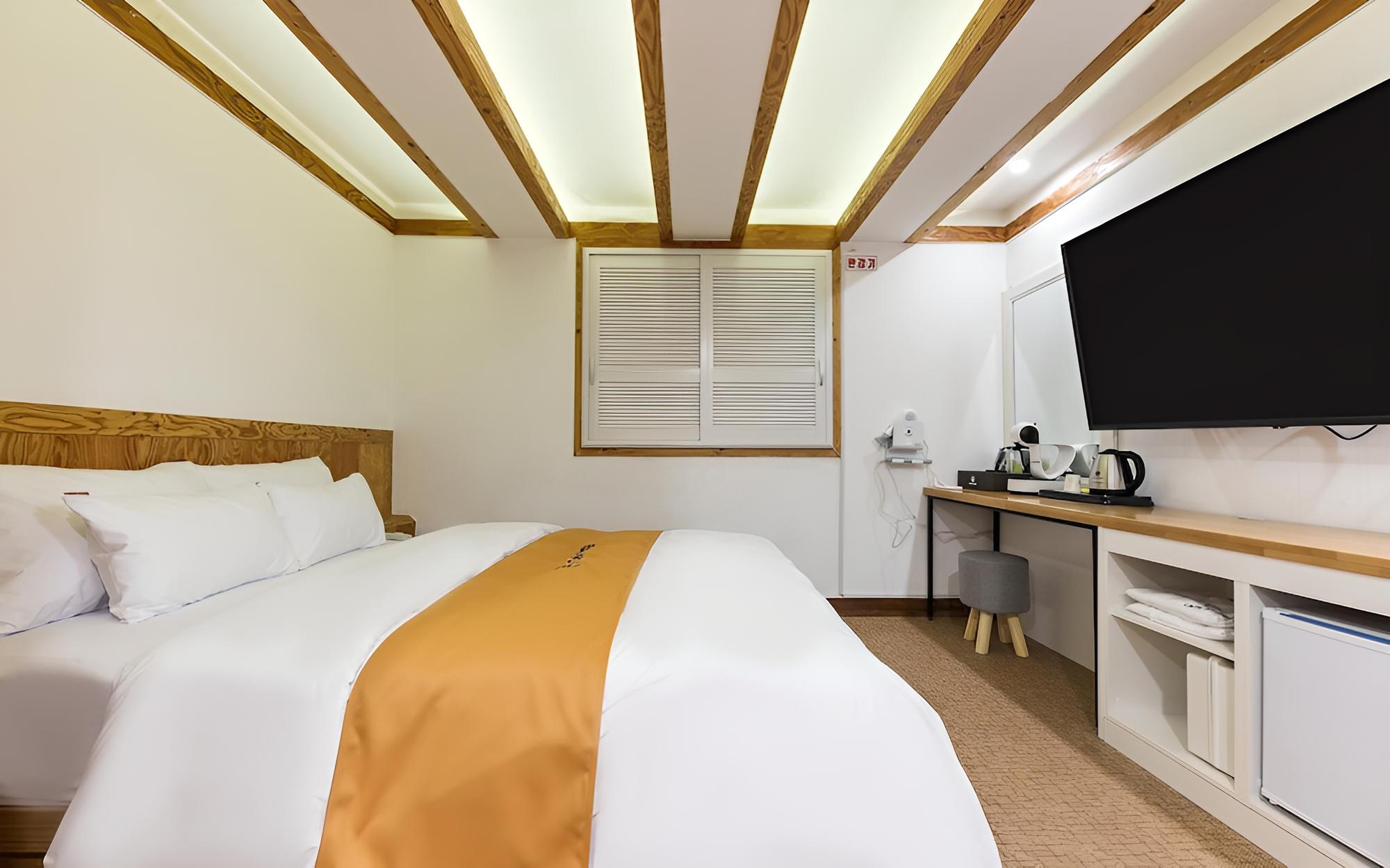 Room (Caramel Macchiato Room (OTT TV Bathtu) photo 3