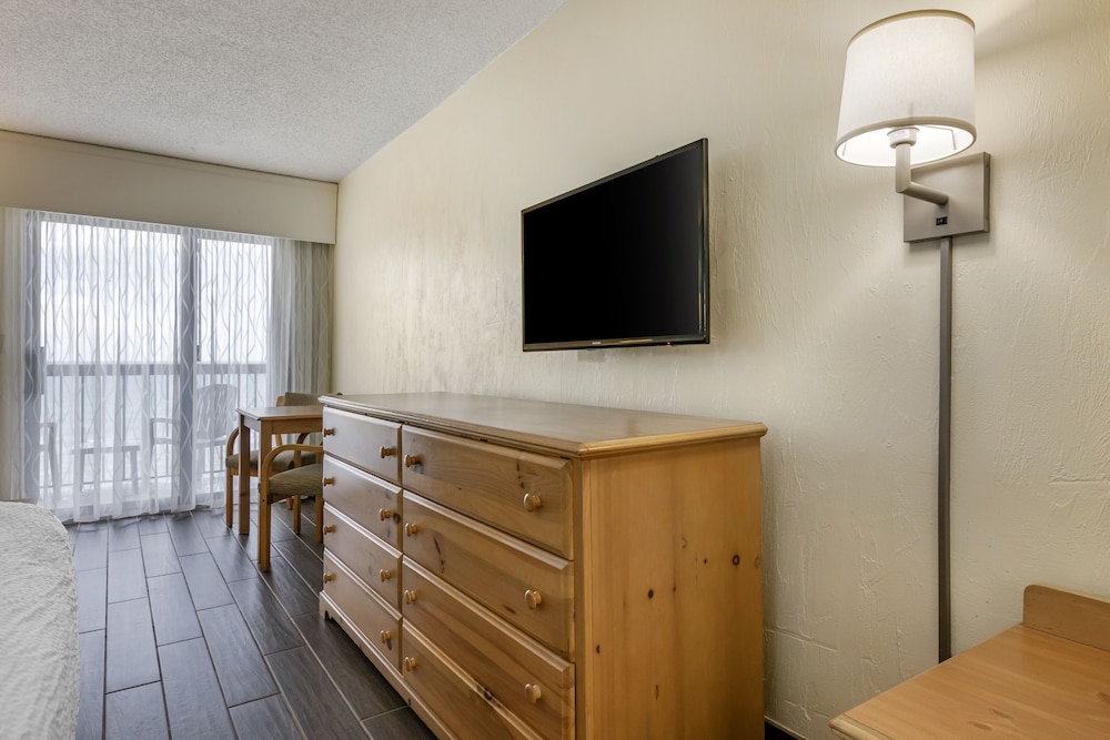 Executive Room, 1 King Bed with Sofa bed, Balcony, Oceanfront
